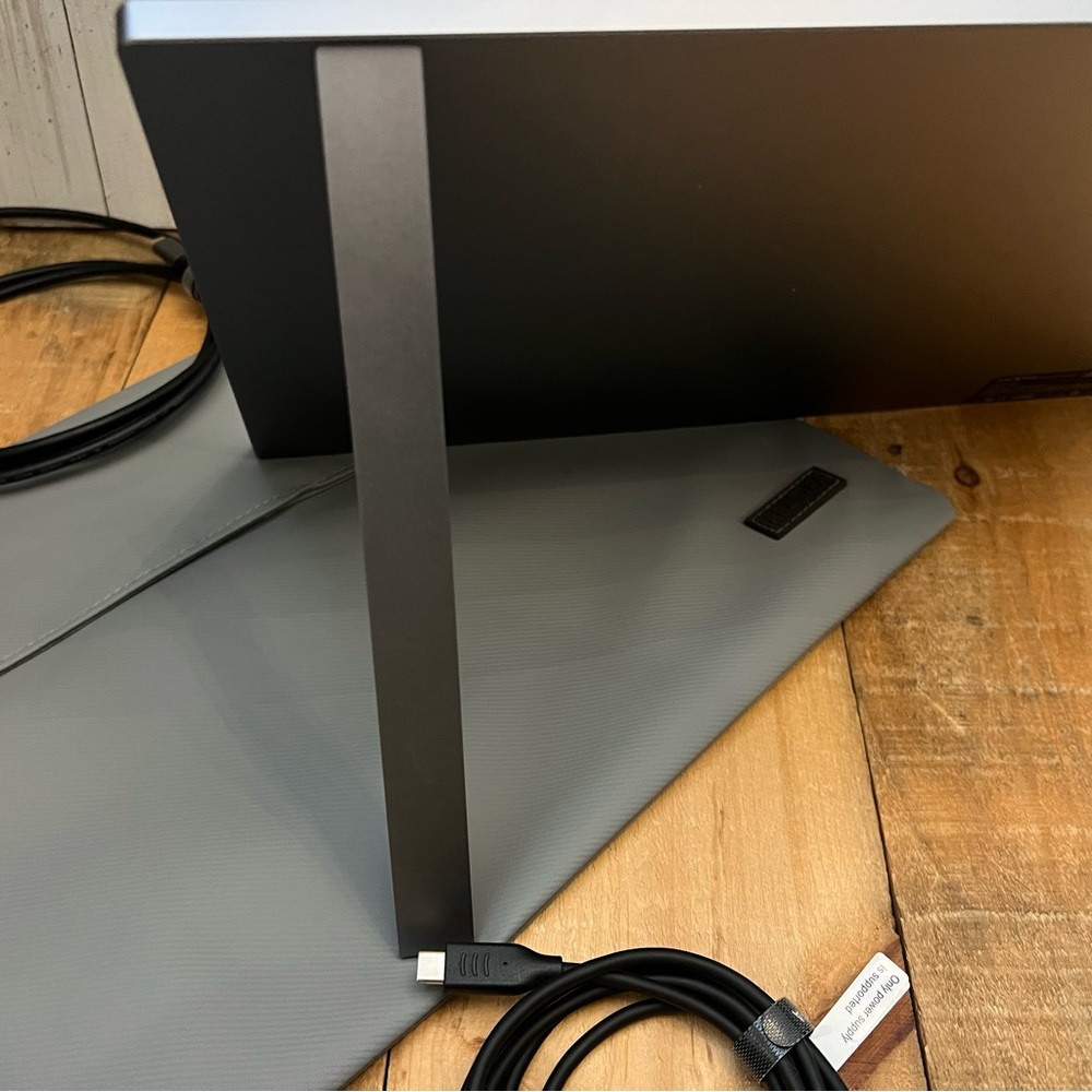 ARZOPA Portable Monitor 71FC Gray - Picture 5 of 6